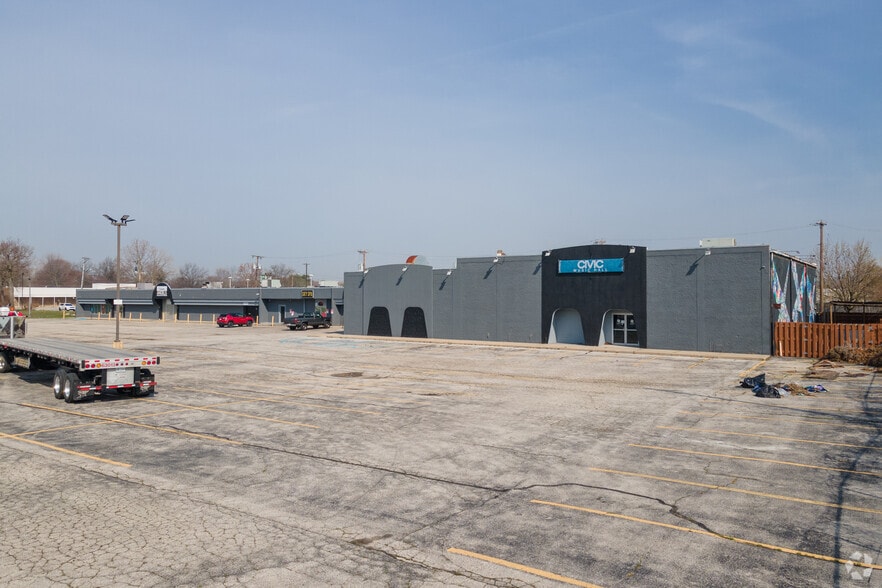 135 S Byrne Rd, Toledo, OH for sale - Primary Photo - Image 1 of 1