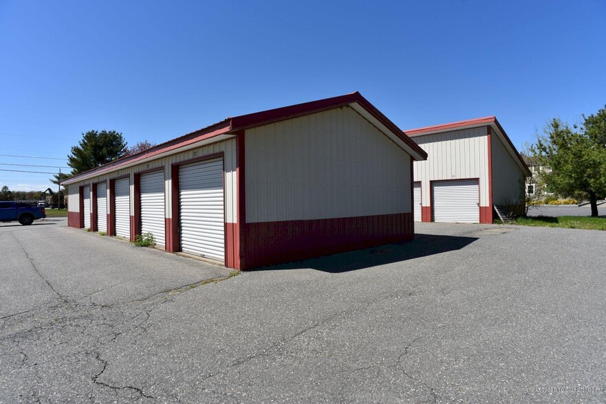 321 North Ave, Skowhegan, ME for sale - Primary Photo - Image 1 of 1