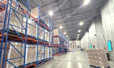 1450-1490 Boul Dagenais O, Laval, QC for lease Building Photo- Image 2 of 5