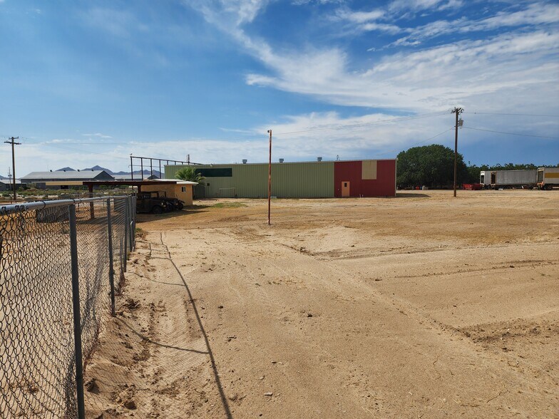 69828 US-60, Wenden, AZ for sale - Primary Photo - Image 1 of 3