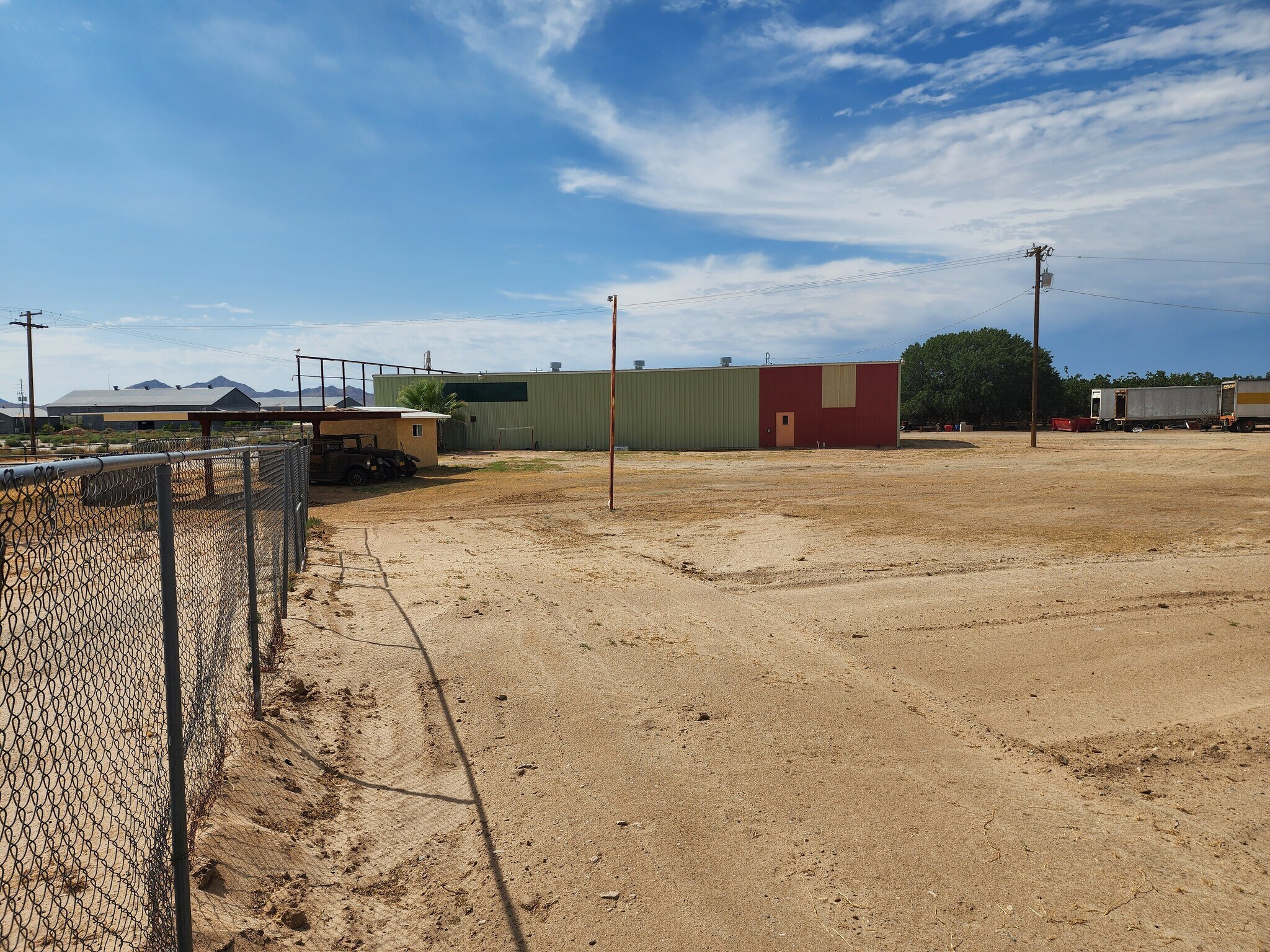 69828 US-60, Wenden, AZ for sale Primary Photo- Image 1 of 4