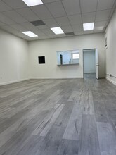 127-129 S Vermont Ave, Los Angeles, CA for lease Interior Photo- Image 1 of 4