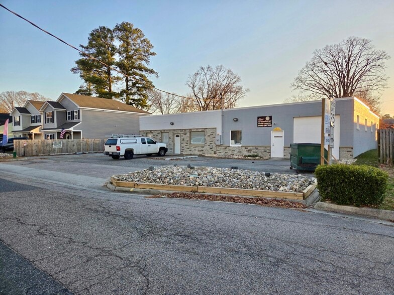 1911 Sparrow Rd, Chesapeake, VA for lease - Building Photo - Image 3 of 4