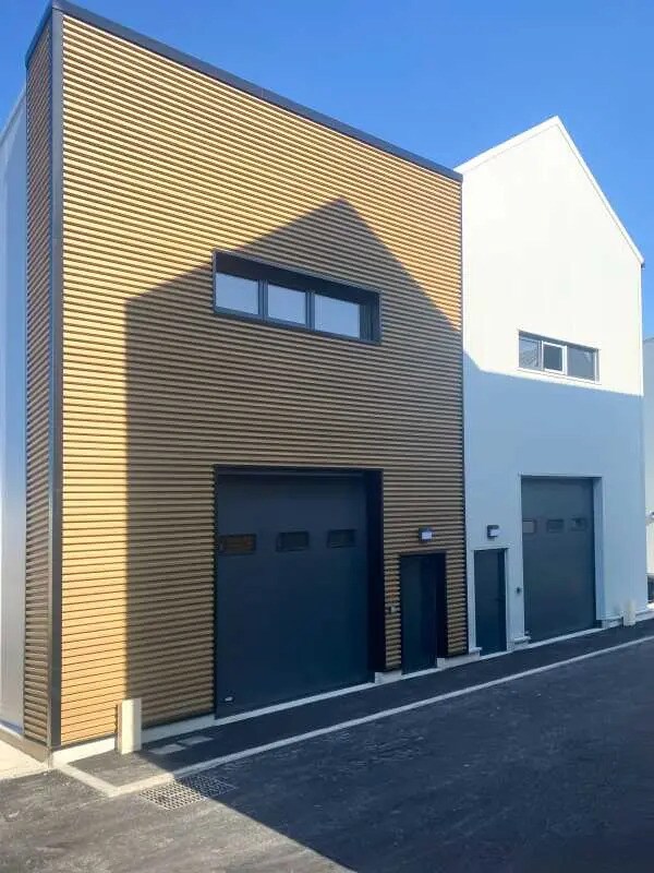 Flex in Bagnolet for lease Building Photo- Image 1 of 52