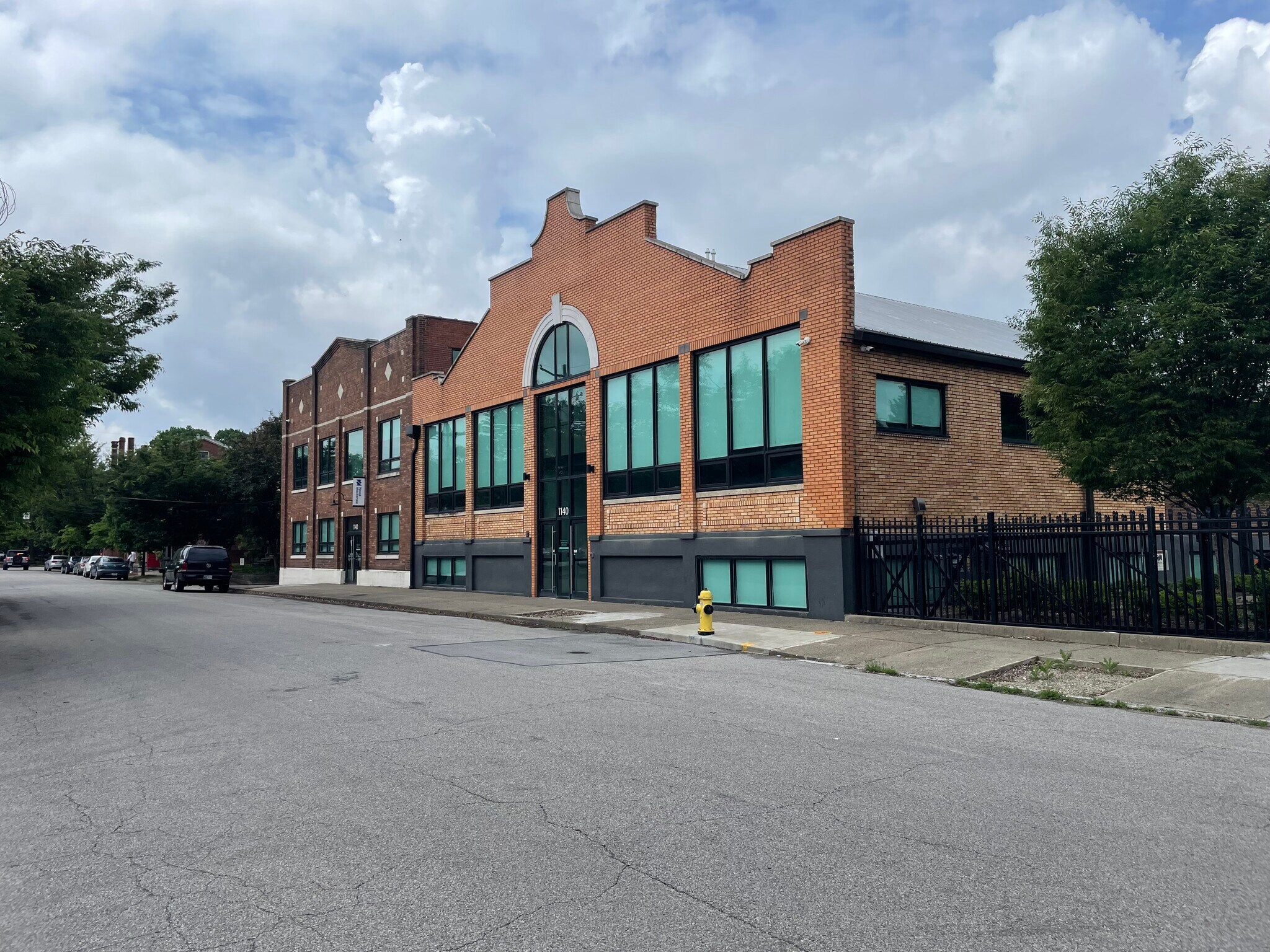 1140 Garvin Pl, Louisville, KY for lease Building Photo- Image 1 of 10
