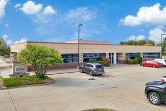 More details for 5530 W Parkway, Johnston, IA - Office for Lease