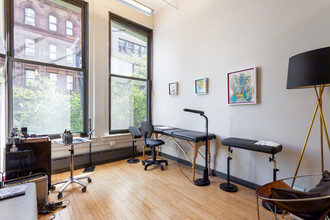 150 W 22nd St, New York, NY for lease Interior Photo- Image 2 of 8