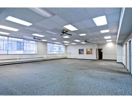 6501 N Avondale Ave, Chicago, IL for lease - Building Photo - Image 3 of 7