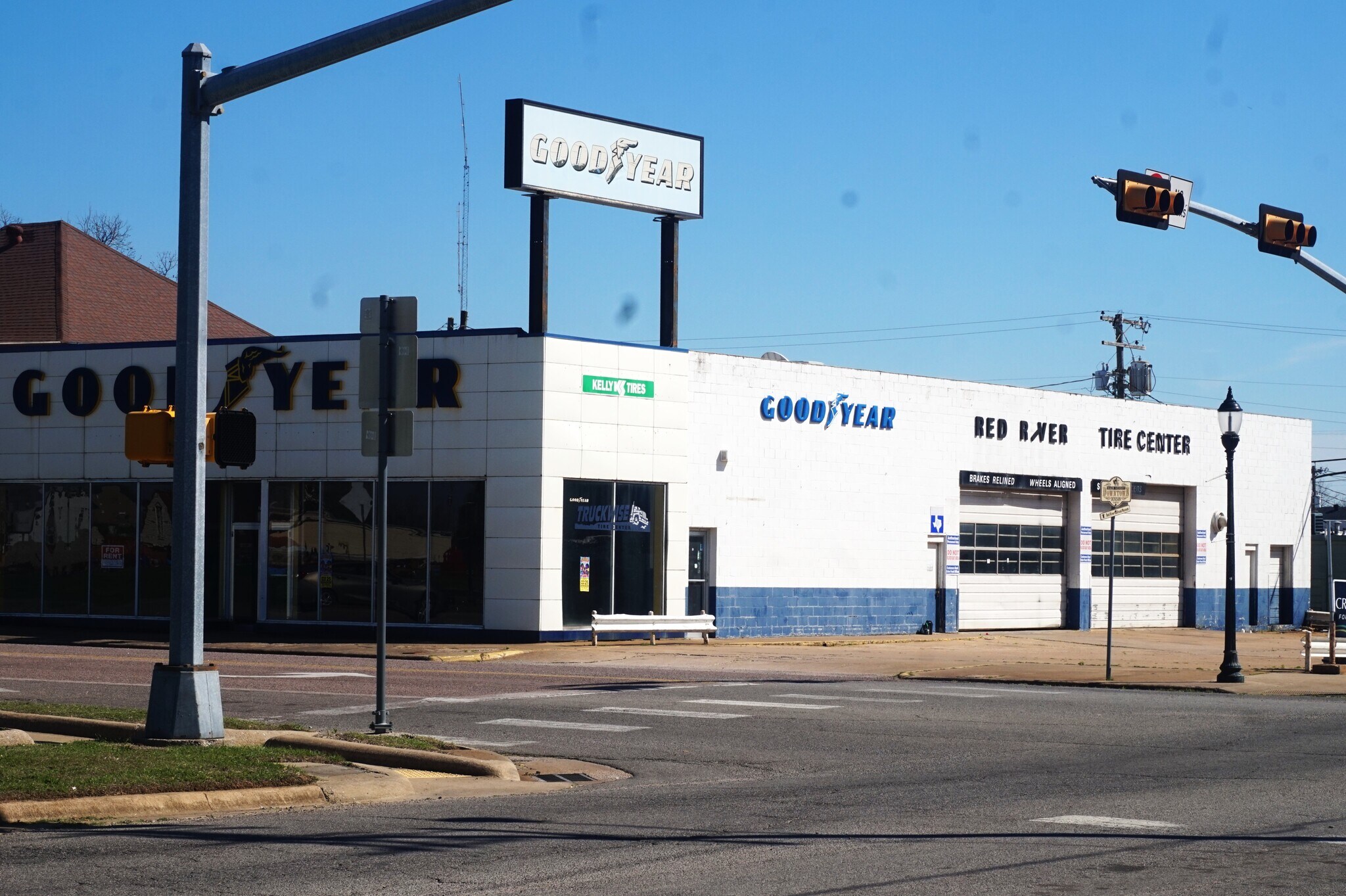 728 W Main St, Denison, TX for sale Building Photo- Image 1 of 1