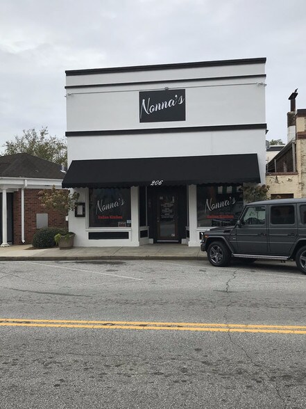 206 Main St, Edgefield, SC for sale - Primary Photo - Image 1 of 1