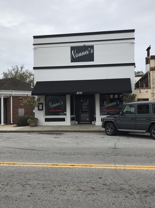 206 Main St, Edgefield, SC for sale Primary Photo- Image 1 of 1