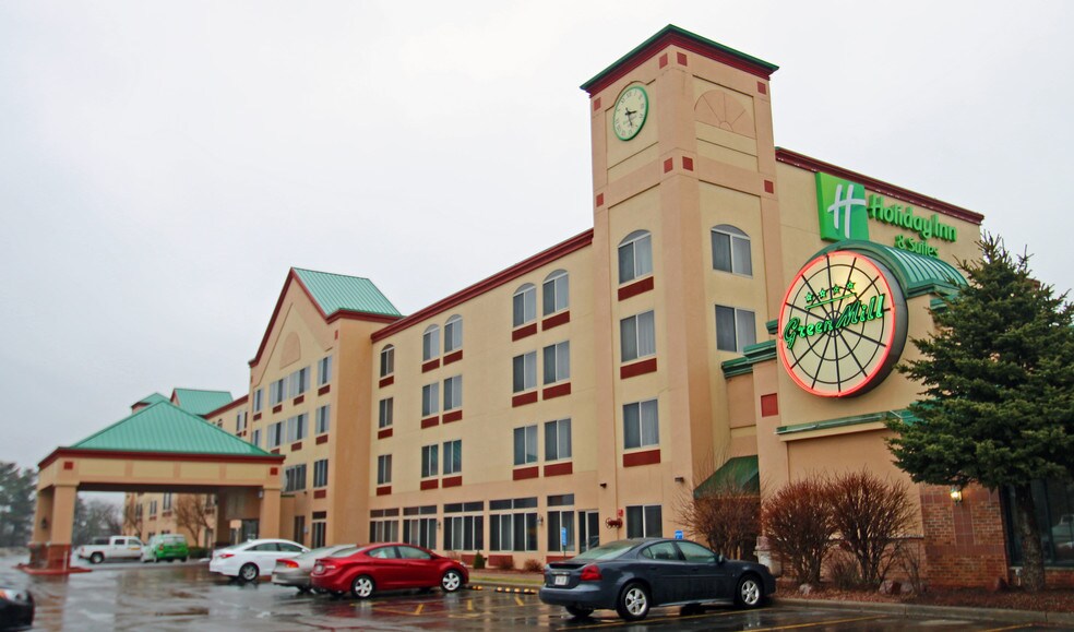 1000 Imperial Ave, Rothschild, WI, 54474 Hotel Property For Sale