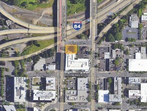 240 NE Martin Luther King Jr Blvd, Portland, OR - aerial  map view