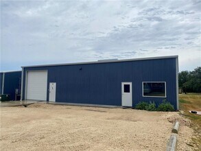 150 Russell Ln, Dripping Springs, TX for lease Building Photo- Image 1 of 10