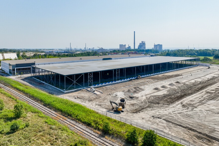 795 Hazelhurst Rd, Mississauga, ON for lease - Construction Photo - Image 3 of 4