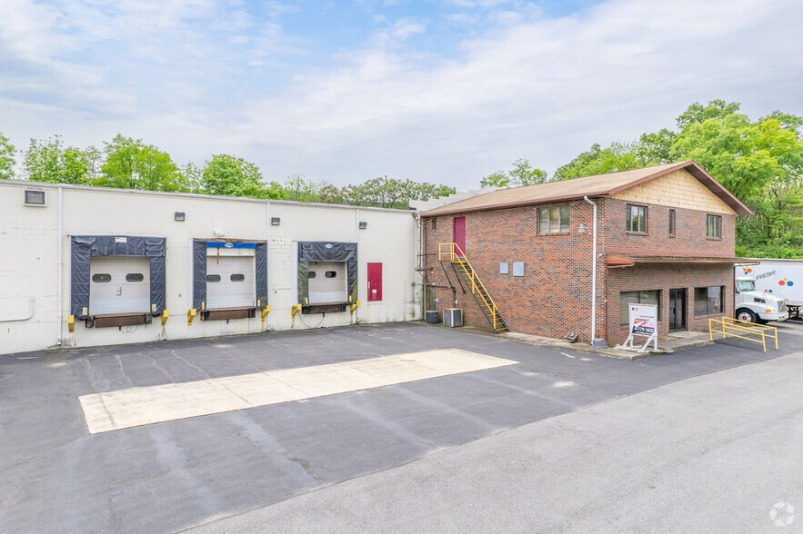 1120 Park Rd, Blandon, PA for sale - Primary Photo - Image 1 of 1