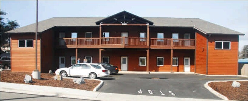 475 Elmira Ave, Bandon, OR for sale Primary Photo- Image 1 of 1