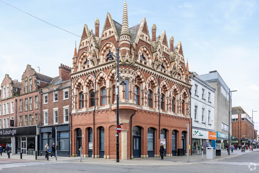 64 Fawcett St W, Sunderland for sale - Primary Photo - Image 1 of 3