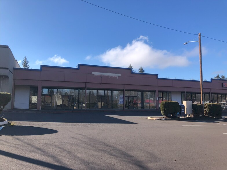 17112 SE Powell Blvd, Portland, OR for lease - Building Photo - Image 2 of 8