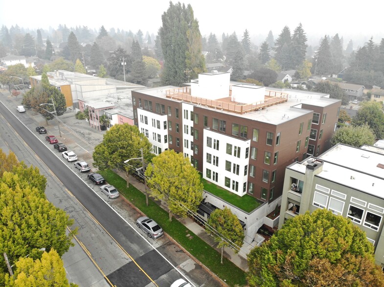 9030-9036 35th Ave SW, Seattle, WA for sale - Building Photo - Image 1 of 10