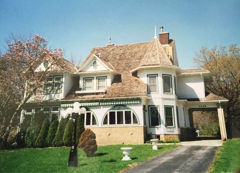 1409 Chestnut St, Atlantic, IA for sale - Building Photo - Image 1 of 1