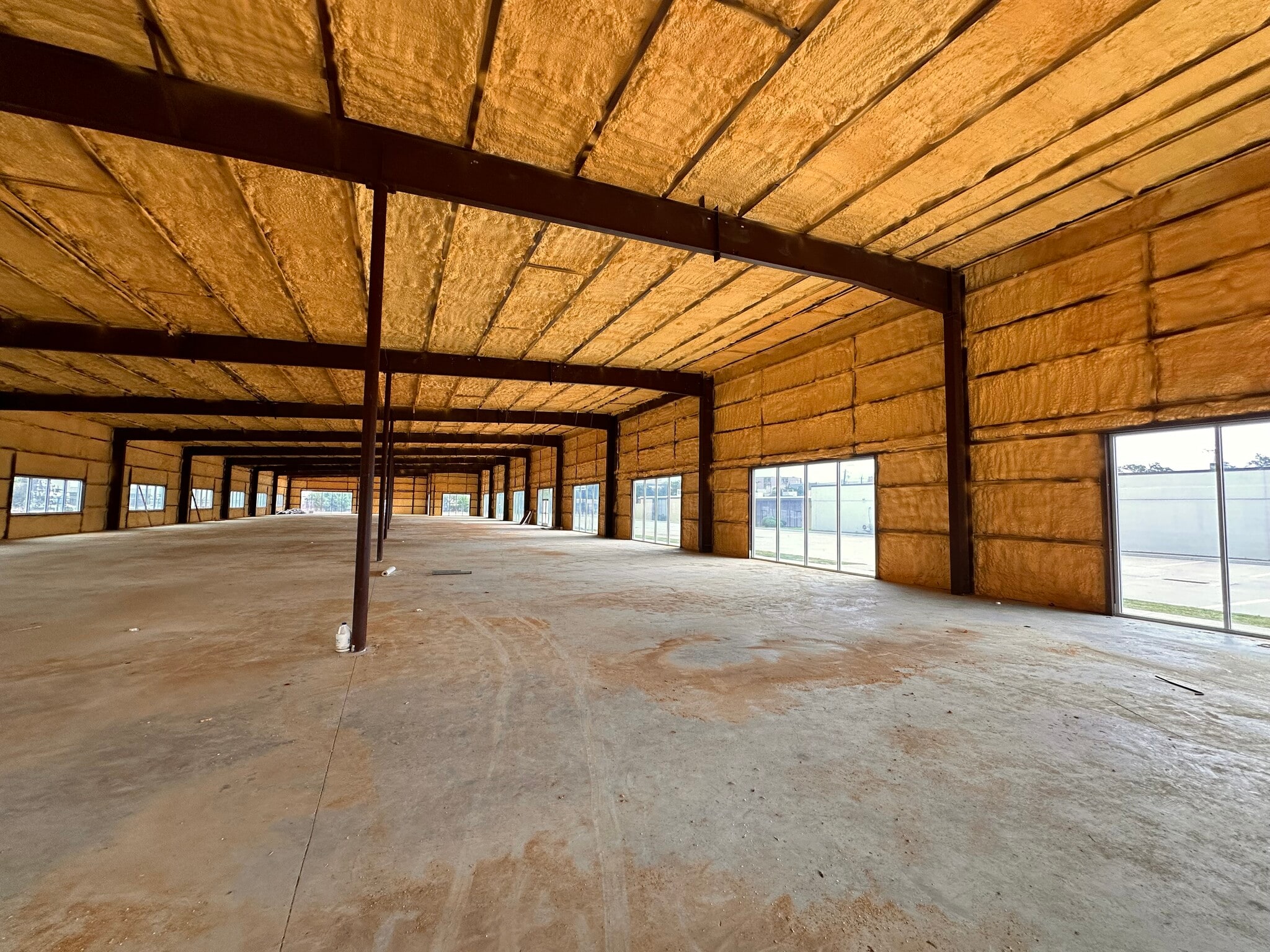 17085 - 17087 N Texas Ave, Webster, TX for lease Interior Photo- Image 1 of 3