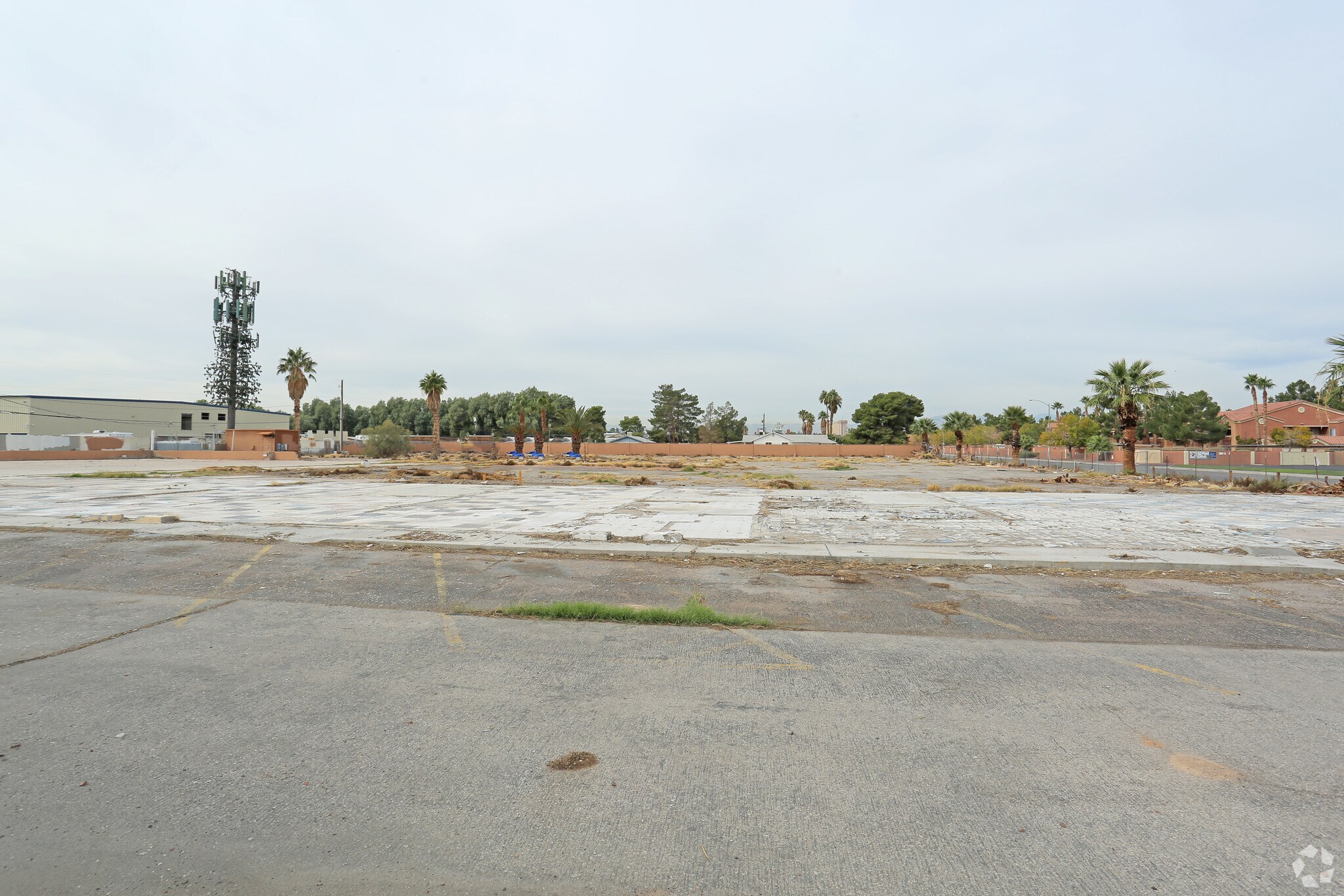 3125 S Nellis Blvd, Las Vegas, NV for sale Primary Photo- Image 1 of 1