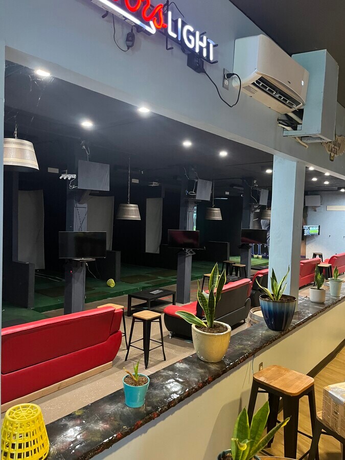 6501 E Lombard St, Baltimore, MD 21224 Bayview Golf Center Driving