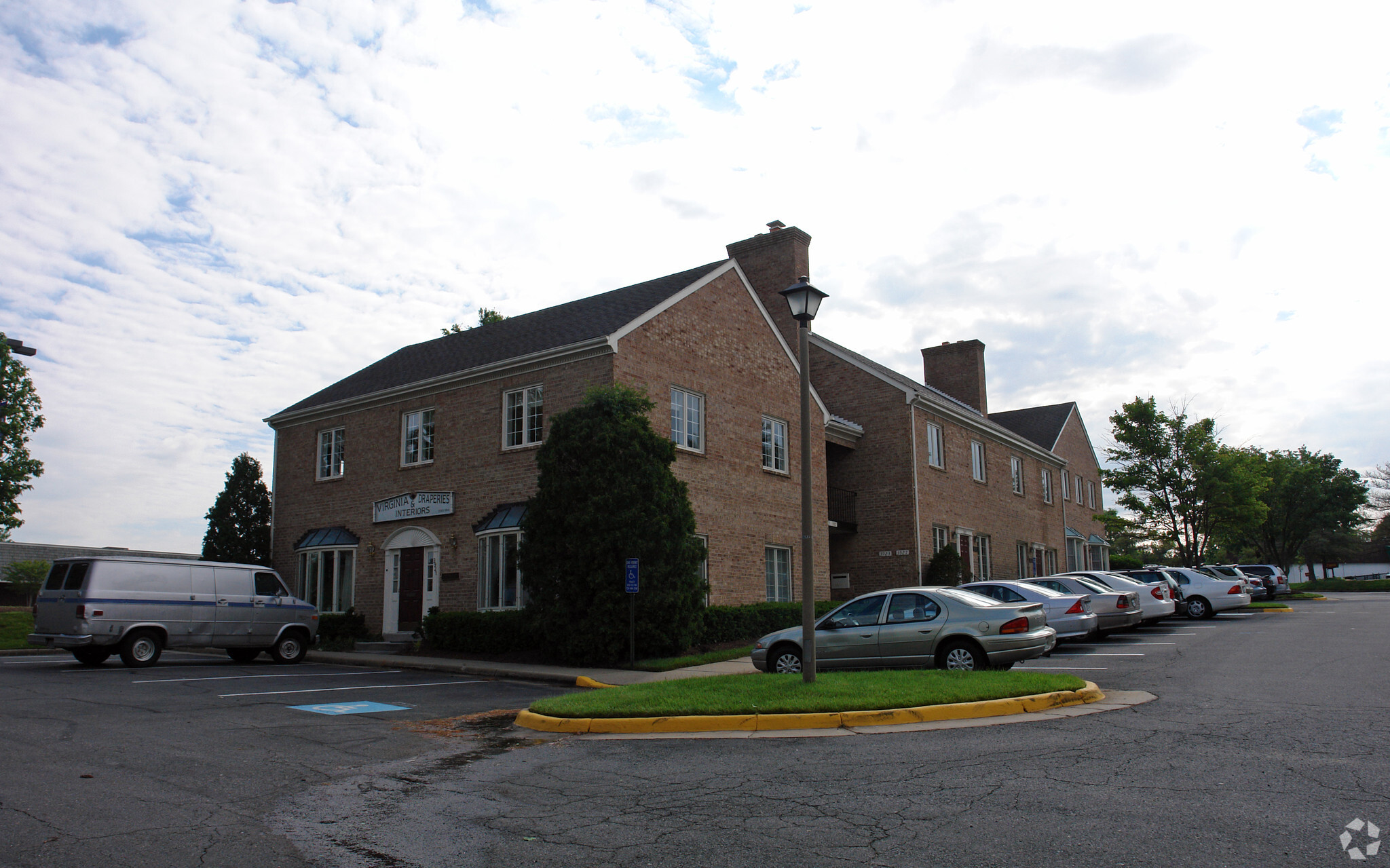 3931 University Dr, Fairfax, VA for sale Building Photo- Image 1 of 1