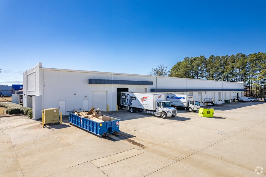 1286 Citizens Pky, Morrow, GA for lease - Building Photo - Image 3 of 7