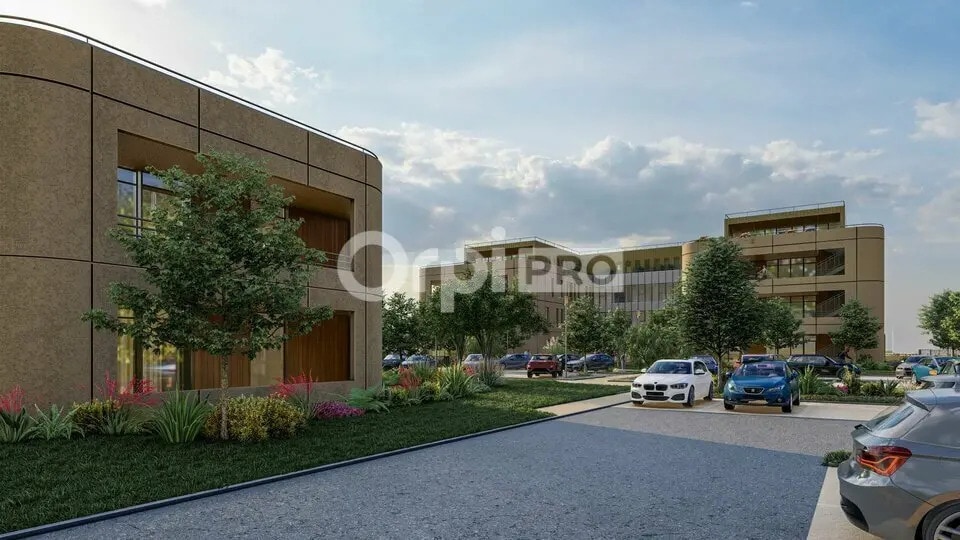 Office in Genas for lease - Building Photo - Image 1 of 17