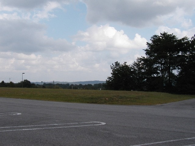 6410 EJ Oliver Blvd, Fairfield, AL for sale - Building Photo - Image 2 of 3