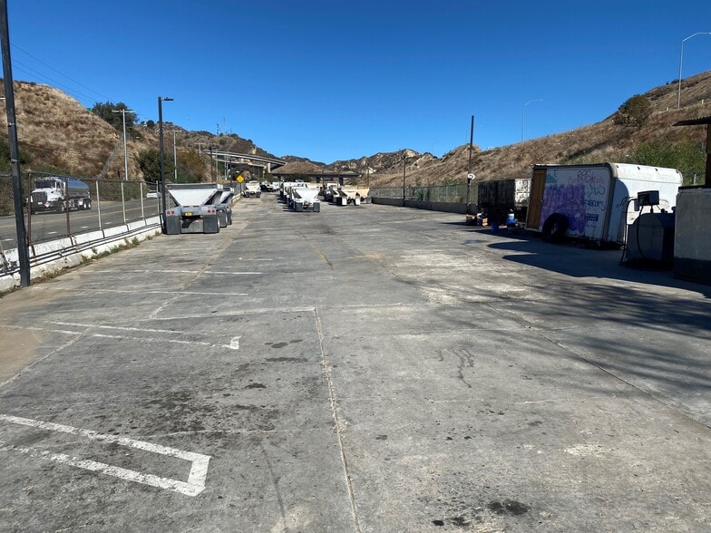15022-15050 San Fernando Rd, Sylmar, CA for sale - Building Photo - Image 1 of 1