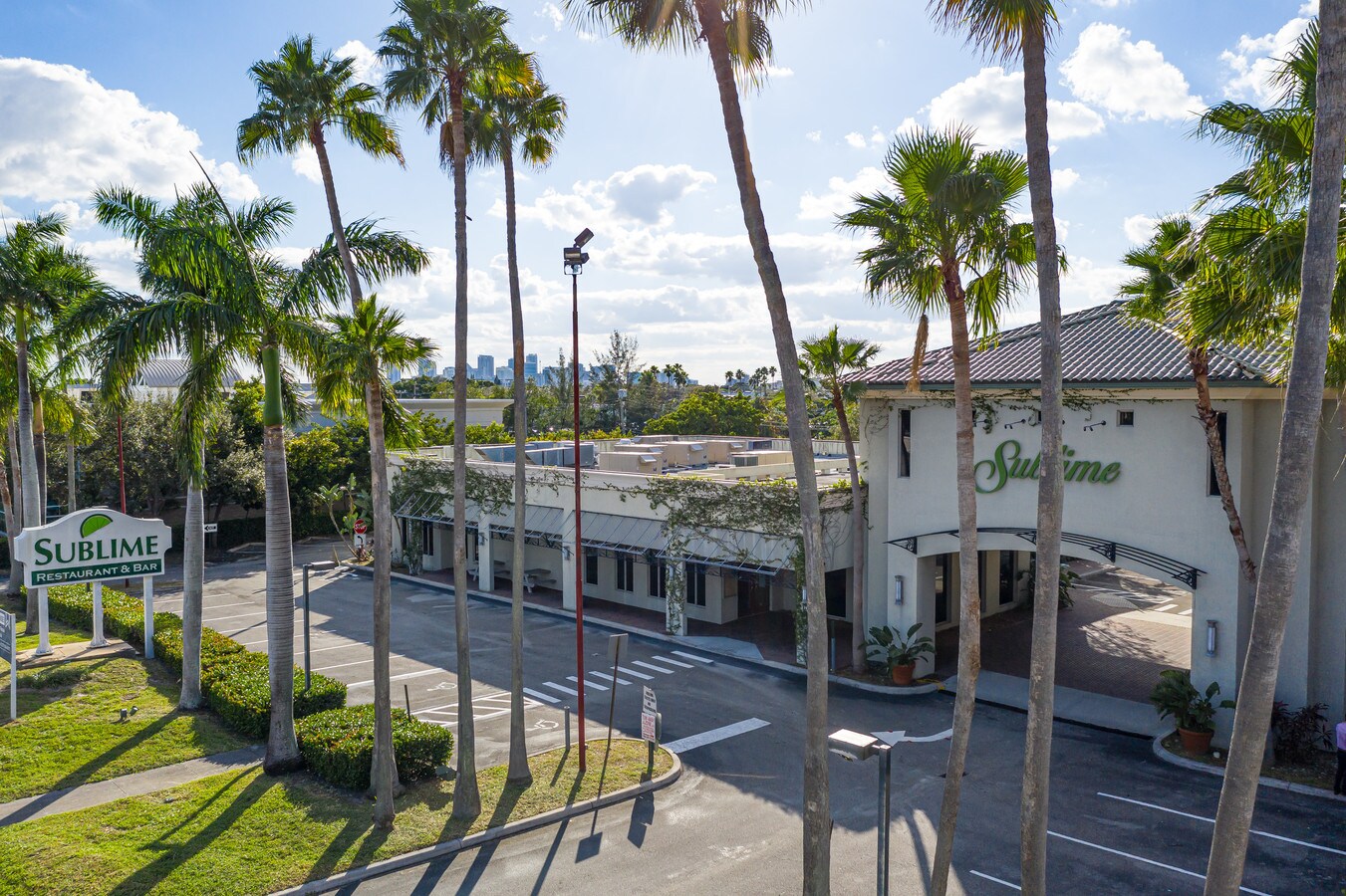 1431 N Federal Hwy, Fort Lauderdale, FL, 33304 Retail Space For Lease