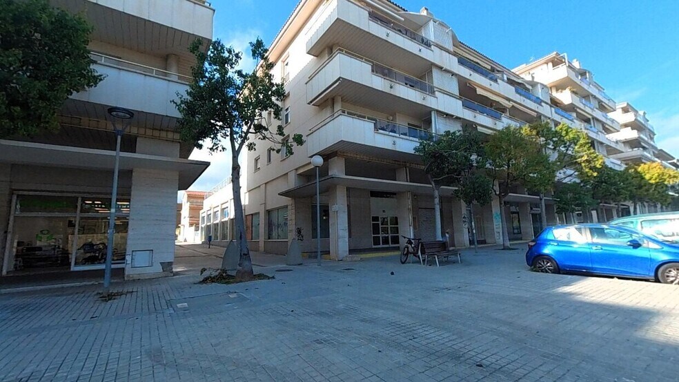 Multifamily in Vilanova i la Geltrú, Barcelona for sale - Primary Photo - Image 1 of 7