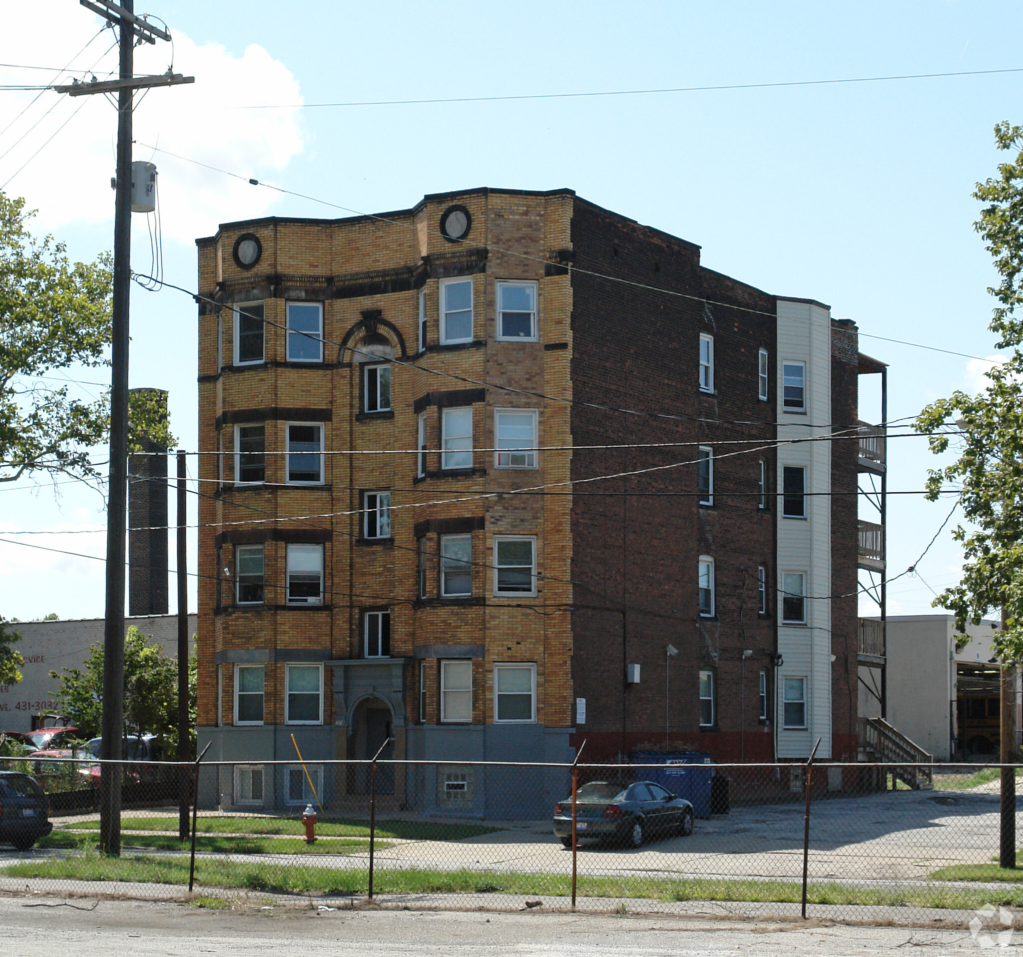 1970 E 71st St, Cleveland, OH for sale Primary Photo- Image 1 of 1