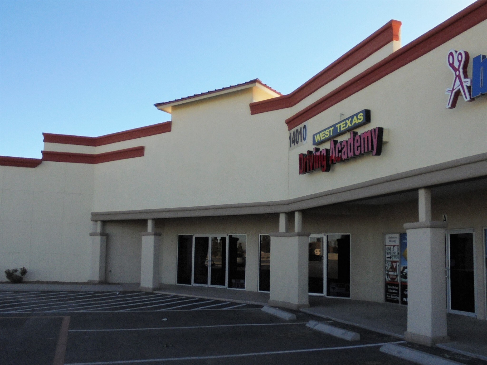 1401014020 Horizon Blvd, El Paso, TX 79928 High Desert Plaza