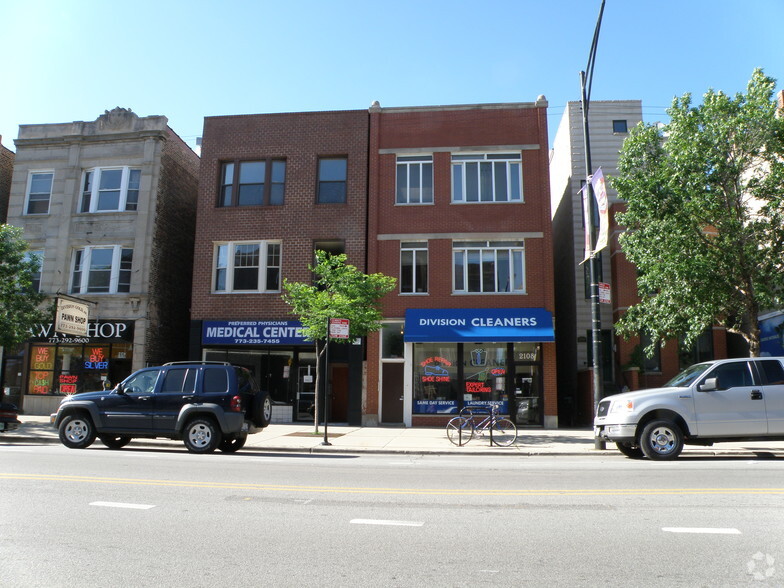 2110 W Division St, Chicago, IL for lease - Building Photo - Image 3 of 16