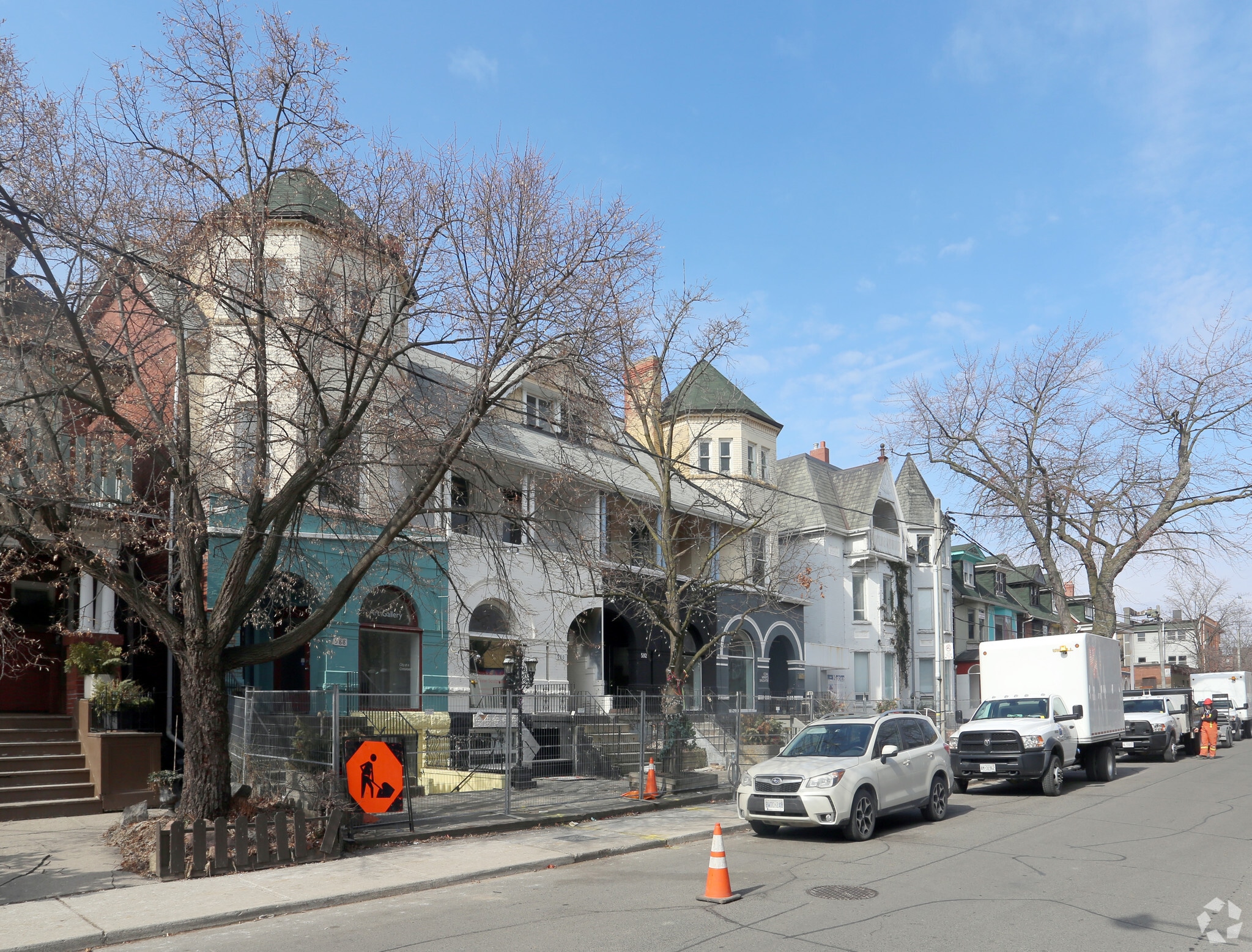 596 Markham St, Toronto, ON for lease Primary Photo- Image 1 of 3