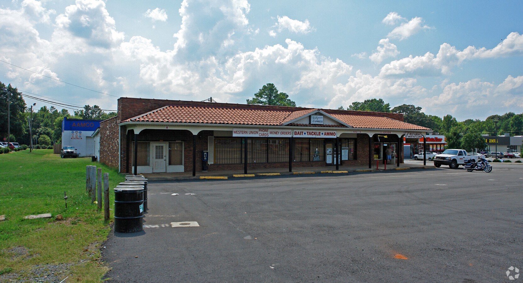 10102 Albemarle Rd, Charlotte, NC 28227