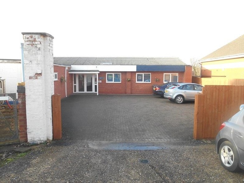 223 Northwick Rd, Worcester for sale - Primary Photo - Image 1 of 1