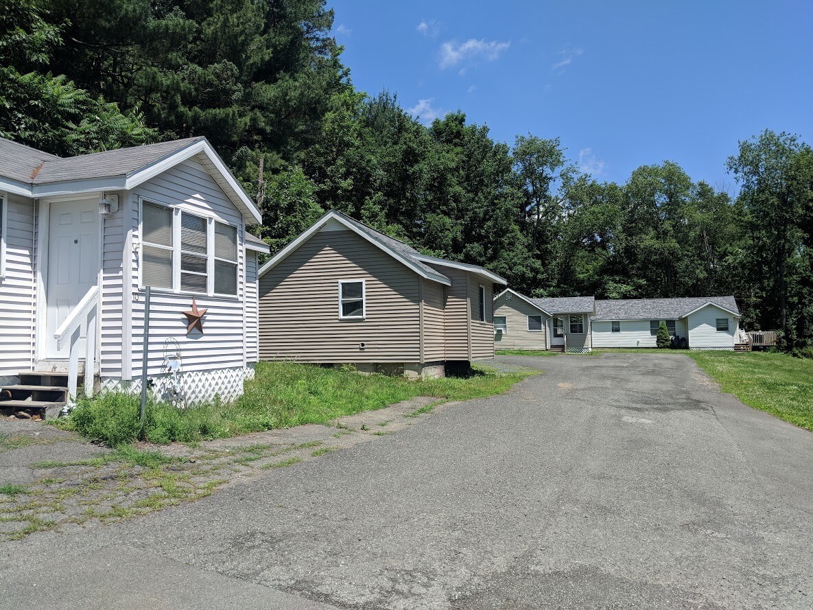 12531261 State Highway 7, Troy, NY 12180 Brunswick Hillside Apartments and Townhomes