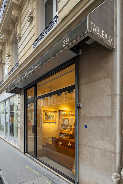29 Rue De Miromesnil, Paris for lease - Building Photo - Image 3 of 8