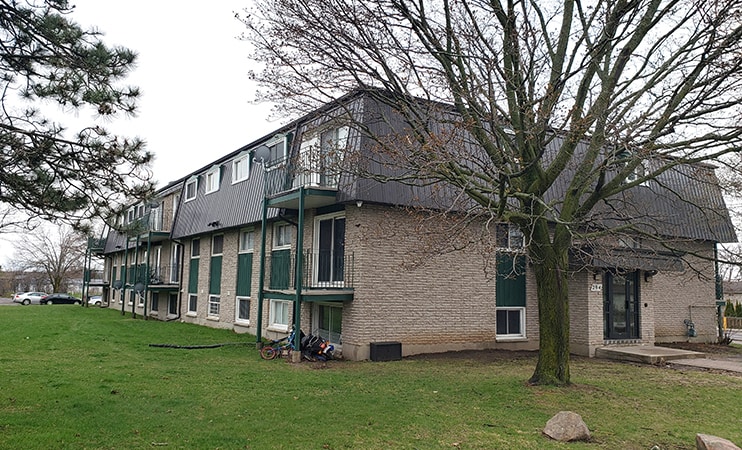 294 Conacher Dr, Kingston, ON for sale - Primary Photo - Image 1 of 1