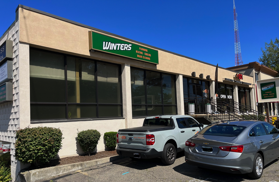 33 Highland Ave, Needham, MA for lease - Building Photo - Image 1 of 21