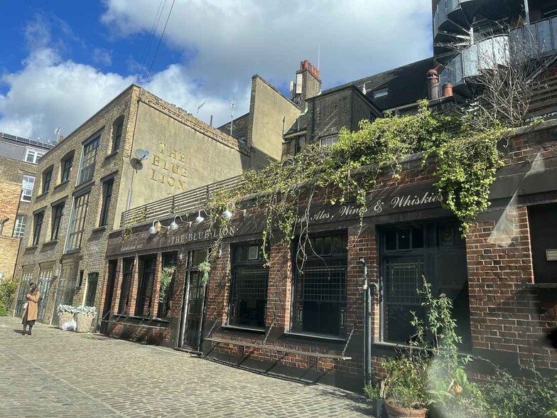 133 Gray's Inn Rd, London for sale - Building Photo - Image 2 of 7