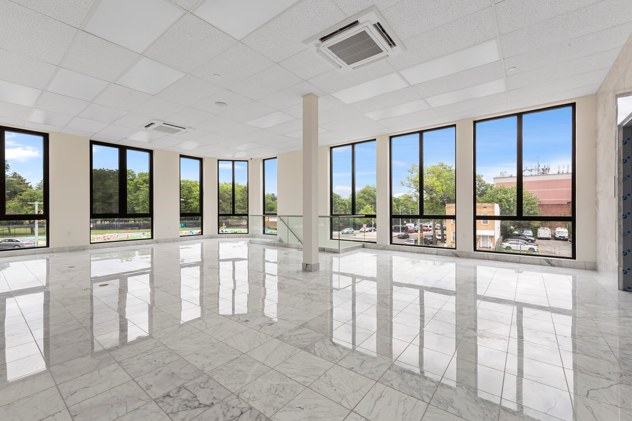 11072 Corona Ave, Flushing, NY for lease Building Photo- Image 1 of 5