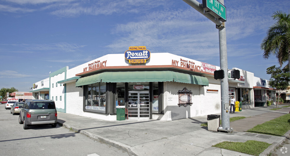 800-826 N Krome Ave, Homestead, FL for lease - Primary Photo - Image 1 of 7