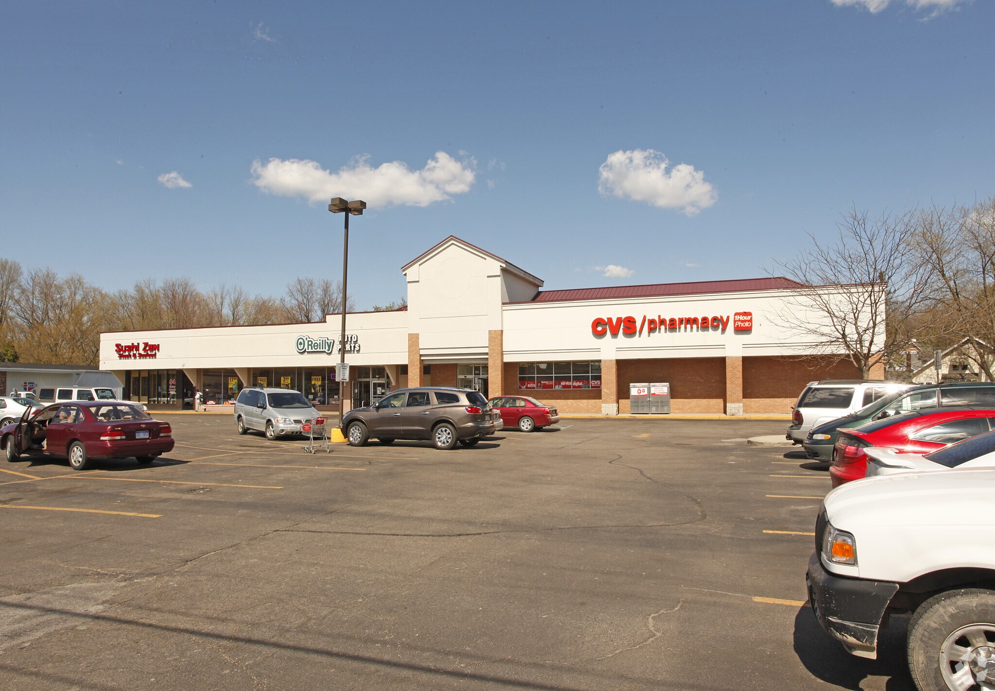 106-114 W Grand River Ave, Brighton, MI for lease Primary Photo- Image 1 of 4