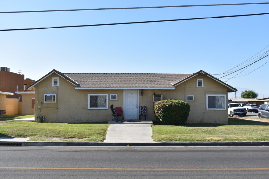 46517 Arabia St, Indio, CA 92201